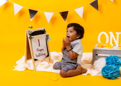 1 year old boy portrait ss2 PJ studio