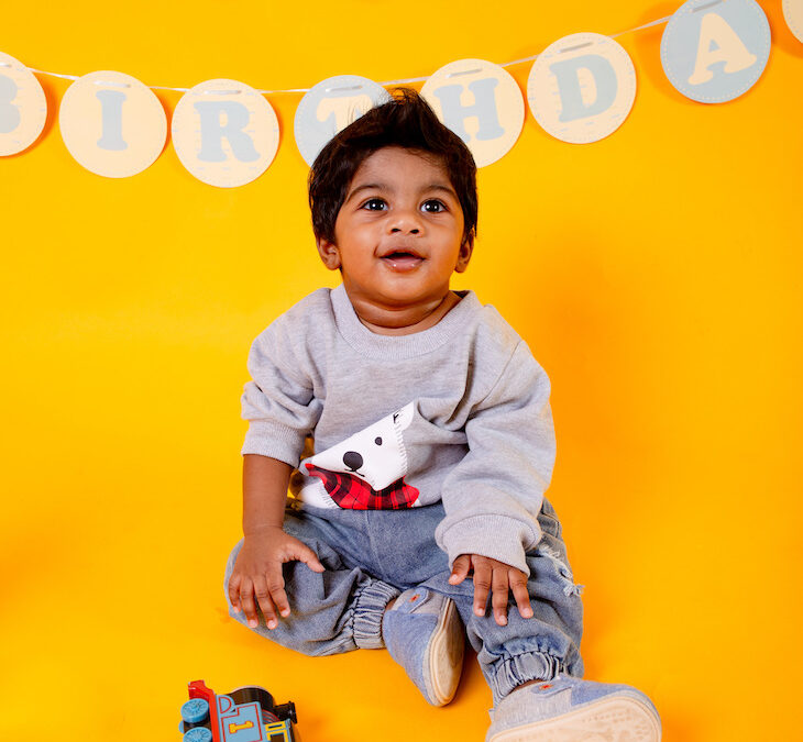 1 Year old Boy Cake Smash Portrait SS2 PJ Studio