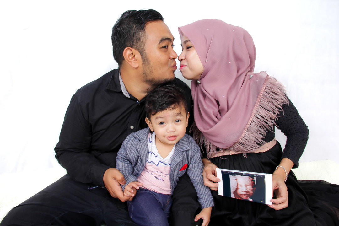 Pregnancy Portrait at home